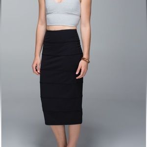 Lululemon Yoga Over Skirt Black